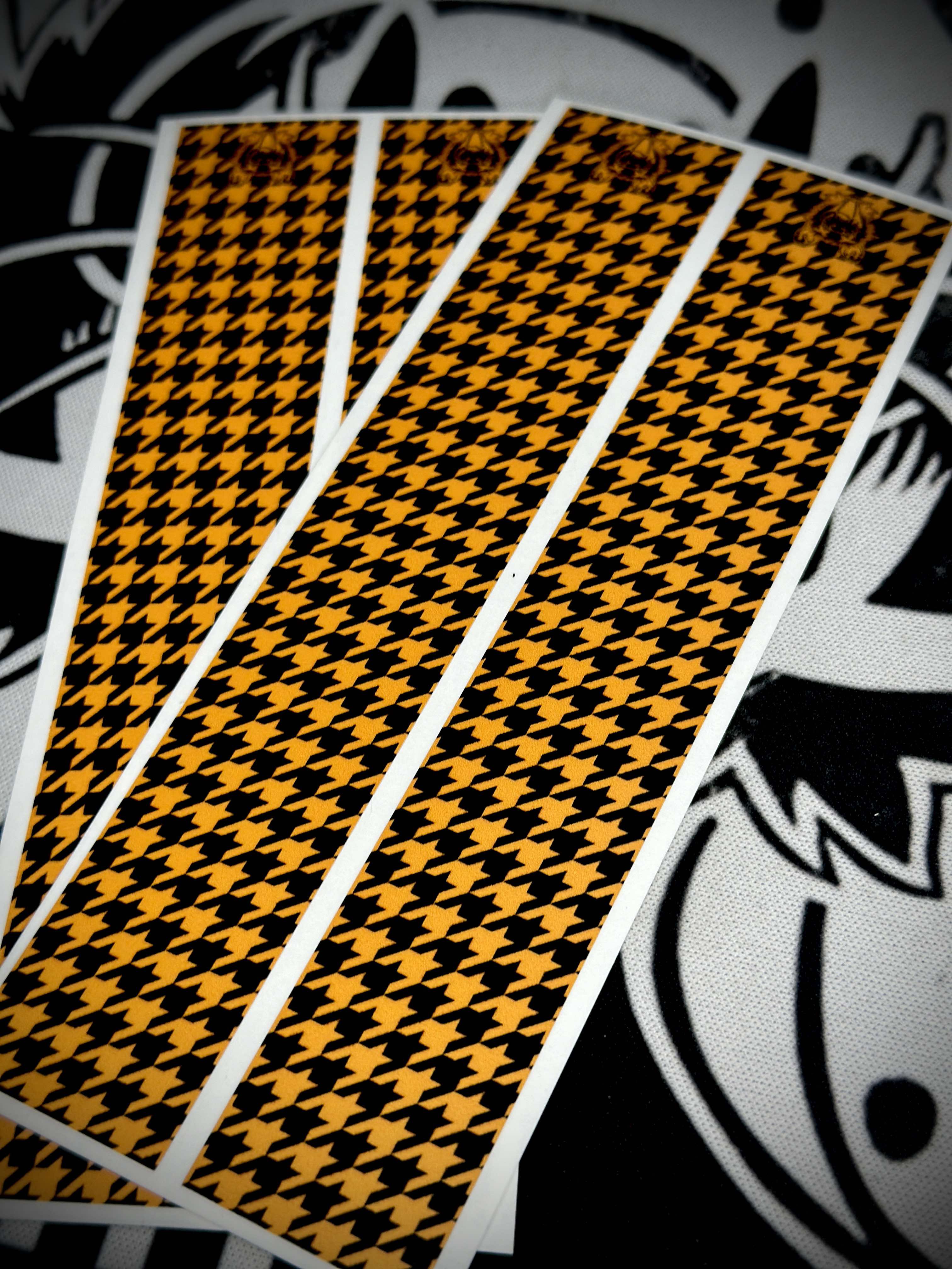 Houndstooth Arrow Wraps